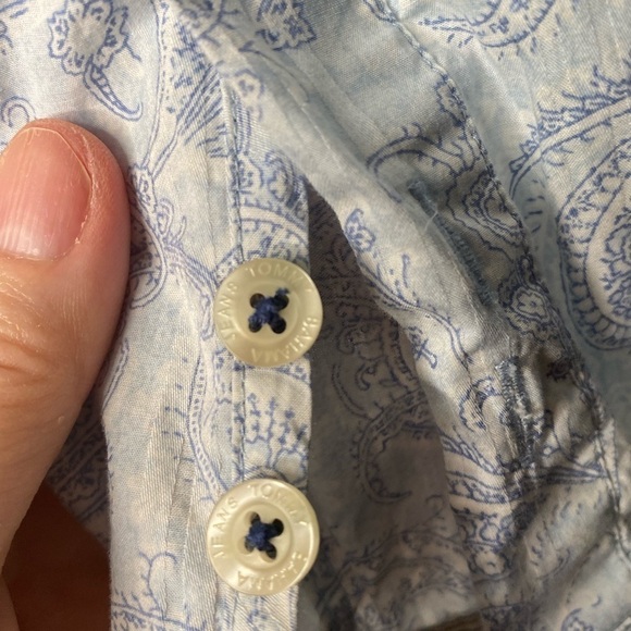 Tommy Bahama cotton casual shirt. - Picture 8 of 8